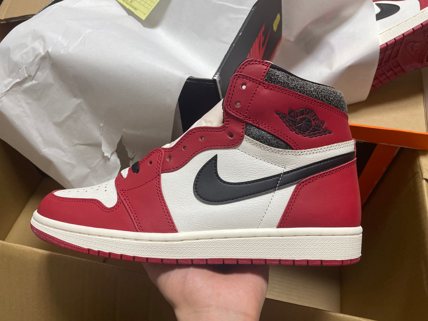 J0rdan 1 Retro High OG Chicago Lost and Found 1:1