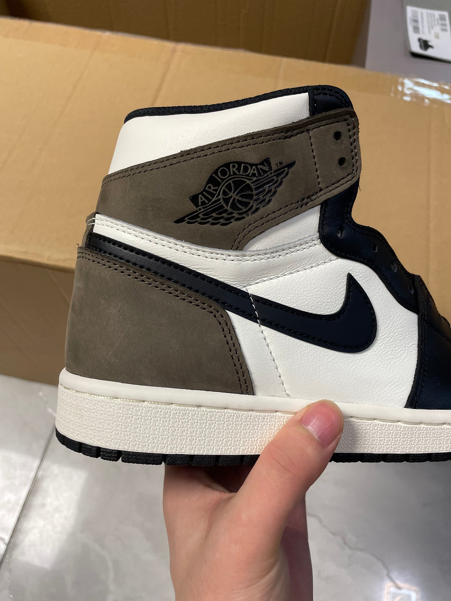 J0rdan 1 Retro High Dark Mocha 1:1