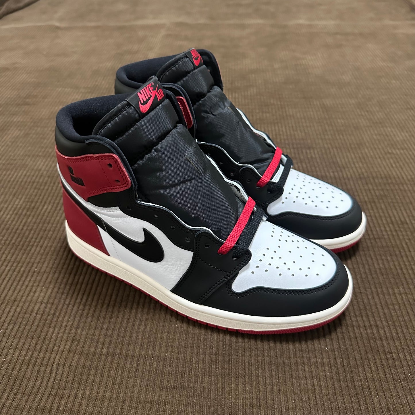 J0rdan 1 Retro High OG Black Toe Reimagined 1:1